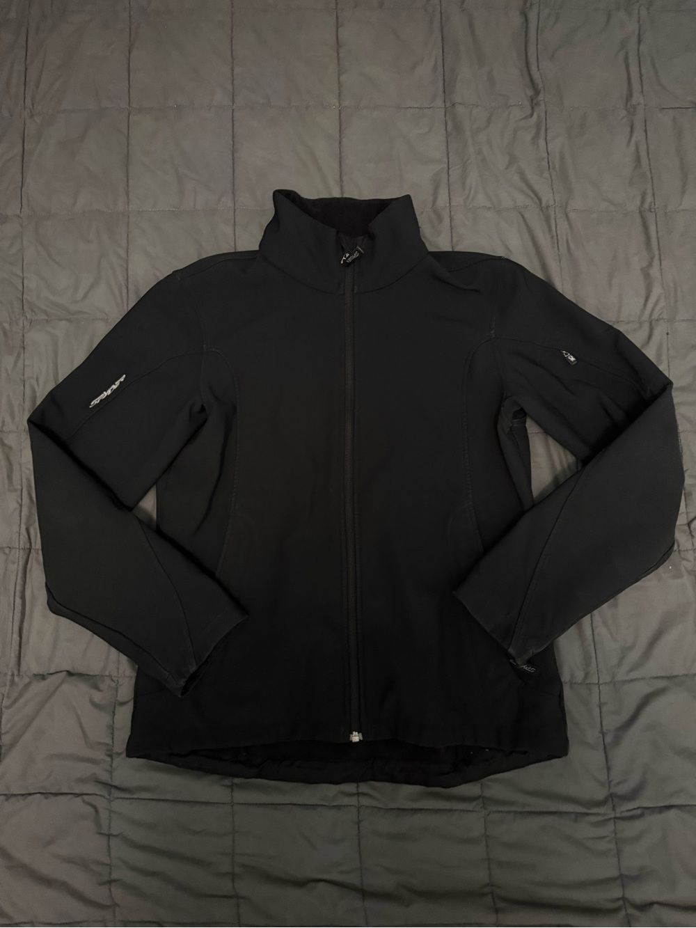 Black Spyder softshell jacket #outdoor #winter